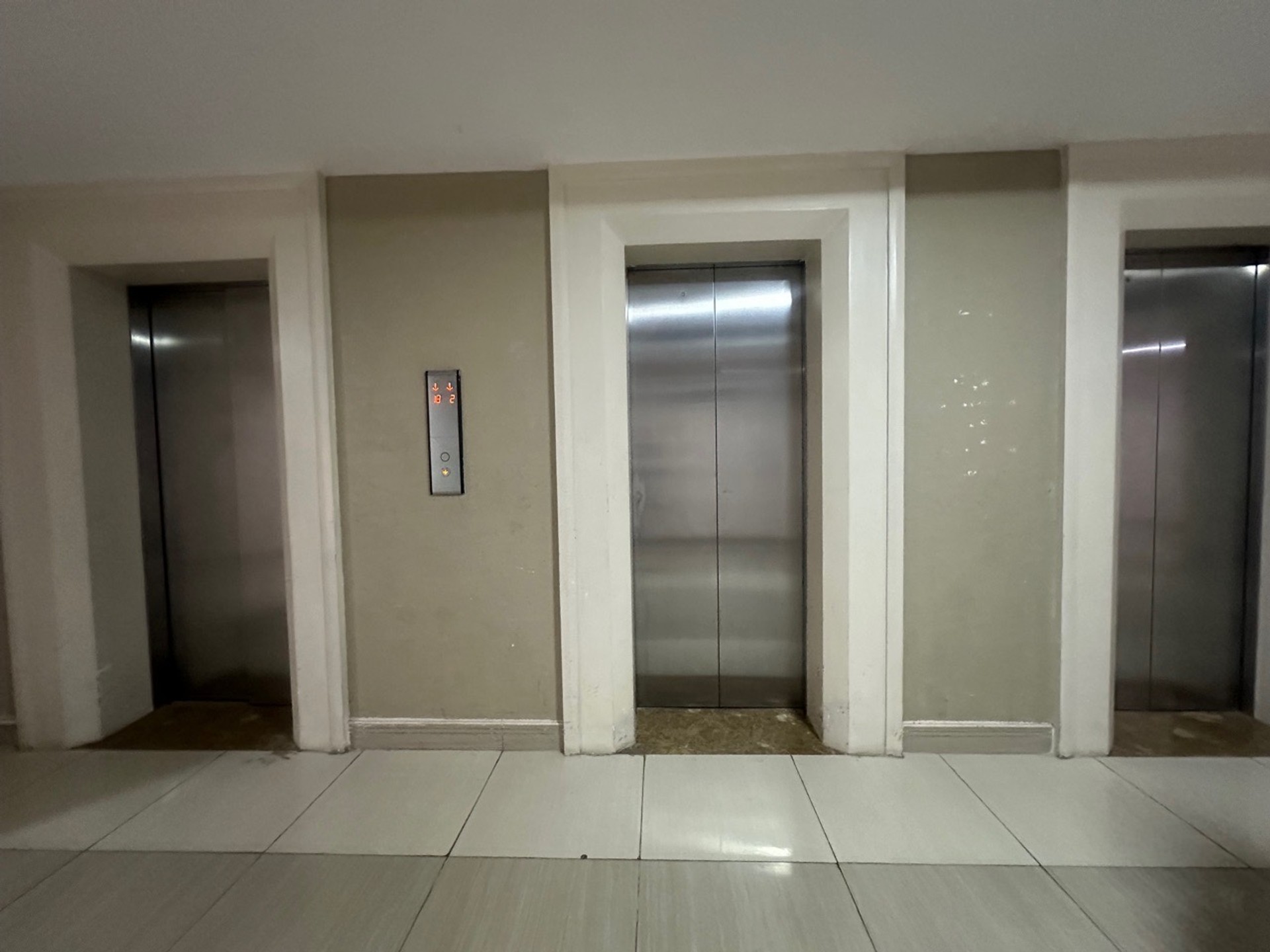 Bán nhà Khương Trung - diện tích 73m2 17 tầng - Nhà đẹp về ở ngay - giá 6,4 tỷ
