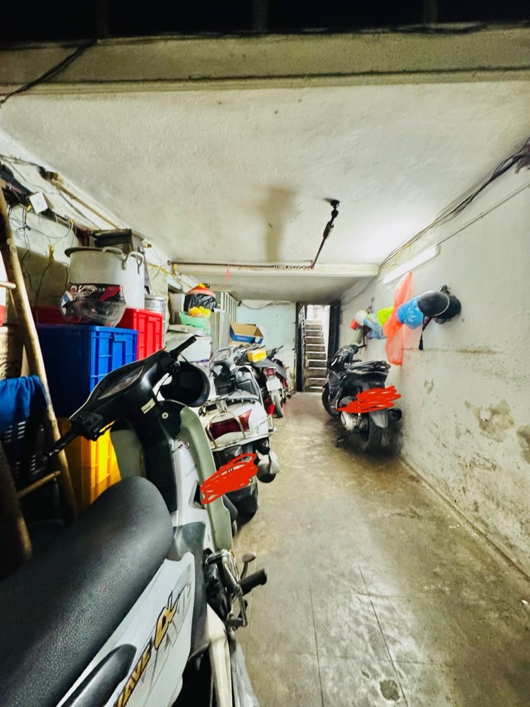 Bán nhà Bạch Mai - diện tích 75m2 2 tầng - Mặt phố kinh doanh sầm uất - giá 20 tỷ
