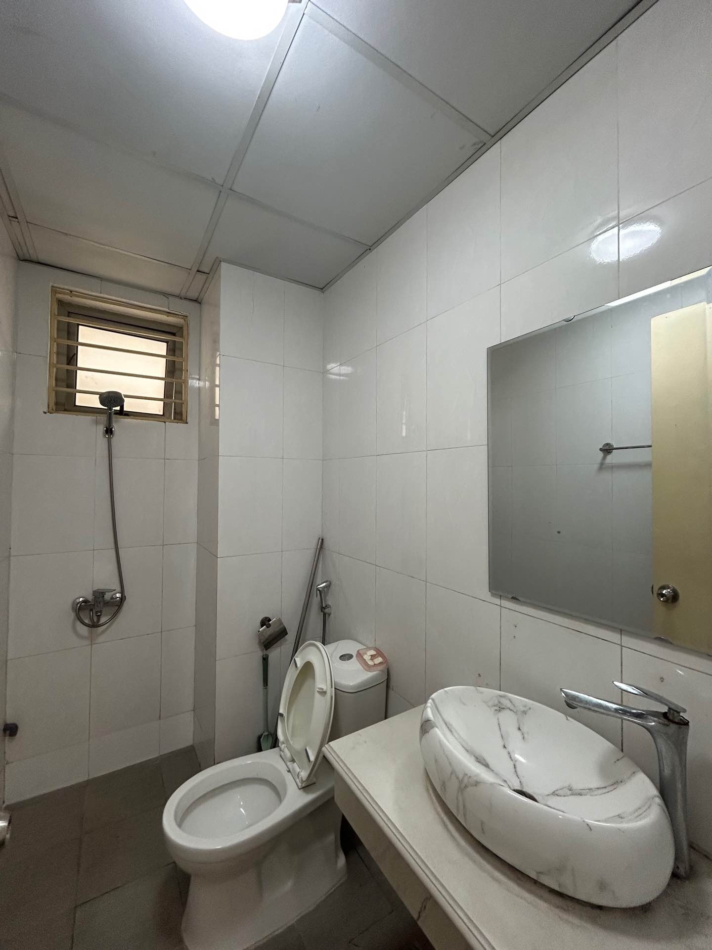 Bán nhà HH2C - diện tích 76m2 7 tầng - Căn góc thoáng sáng - giá 4,7 tỷ