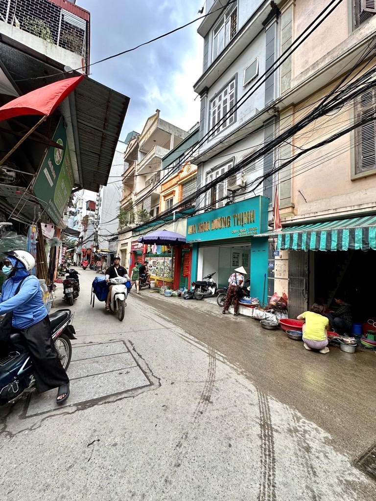 Bán nhà Định Công Hạ - diện tích 164.2m2 1 tầng - ô tô đỗ cửa - giá 48,9 tỷ