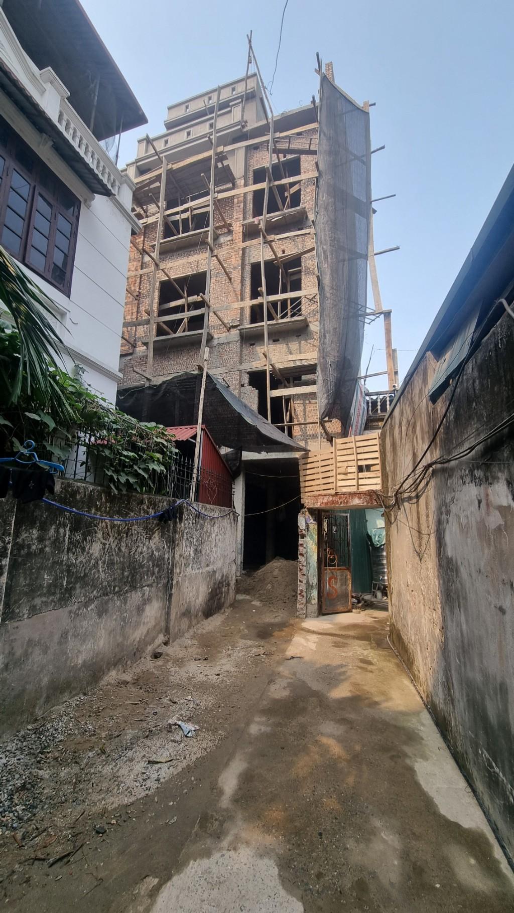 Bán nhà Thanh Đàm - diện tích 55m2 5 tầng - Ô tô nhỏ đỗ cửa - giá 13,5 tỷ