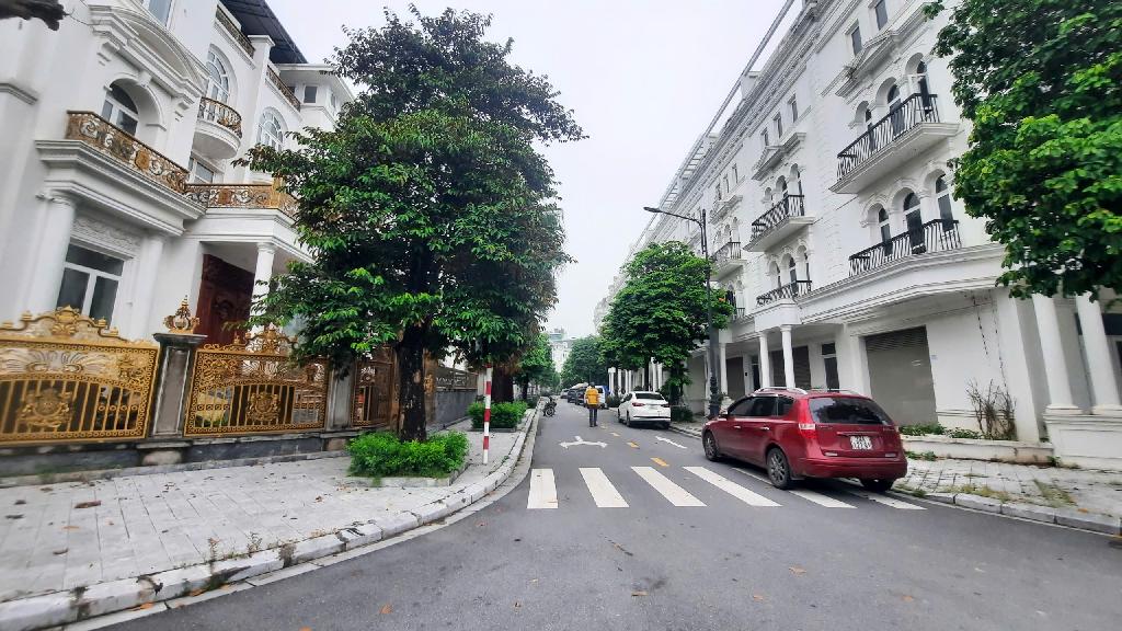 Bán nhà Đại Mỗ - diện tích 108m2 5 tầng - Liền kề KĐT VIP - giá 39,9 tỷ