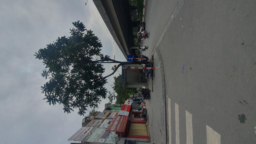 Bán nhà Khuất Duy Tiến - diện tích 142m2 9 tầng - SIÊU PHẨM MẶT PHỐ - giá 119 tỷ