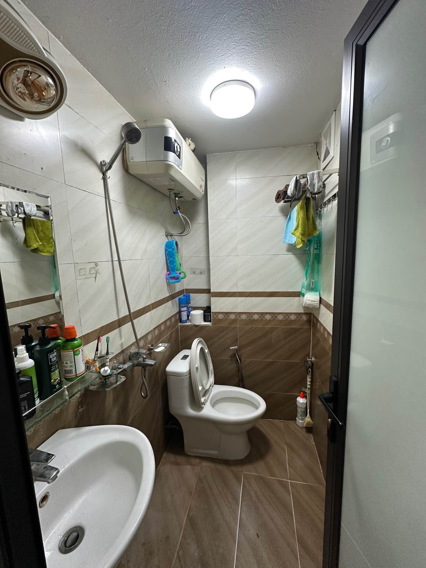 Bán nhà Dương Văn Bé - diện tích 27m2 4 tầng - Nhà mới full nội thất - giá 7,5 tỷ