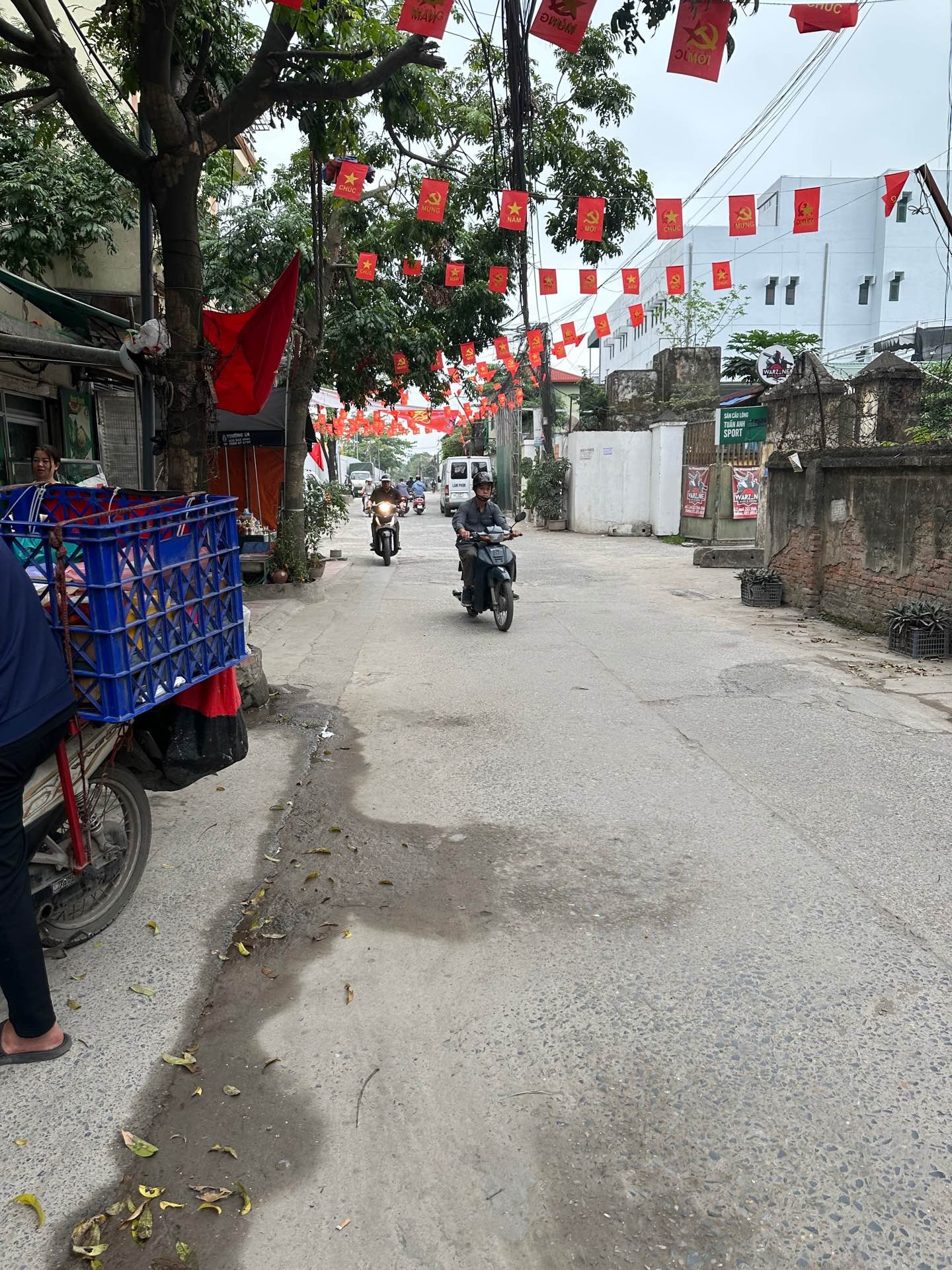Bán nhà Dương Văn Bé - diện tích 27m2 4 tầng - Nhà mới full nội thất - giá 7,5 tỷ