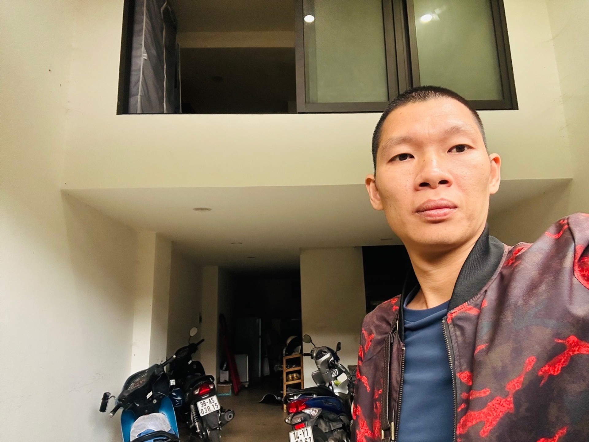 Bán nhà Nguyễn Khoái - diện tích 33m2 5 tầng - Nhà mặt phố - giá 8,8 tỷ