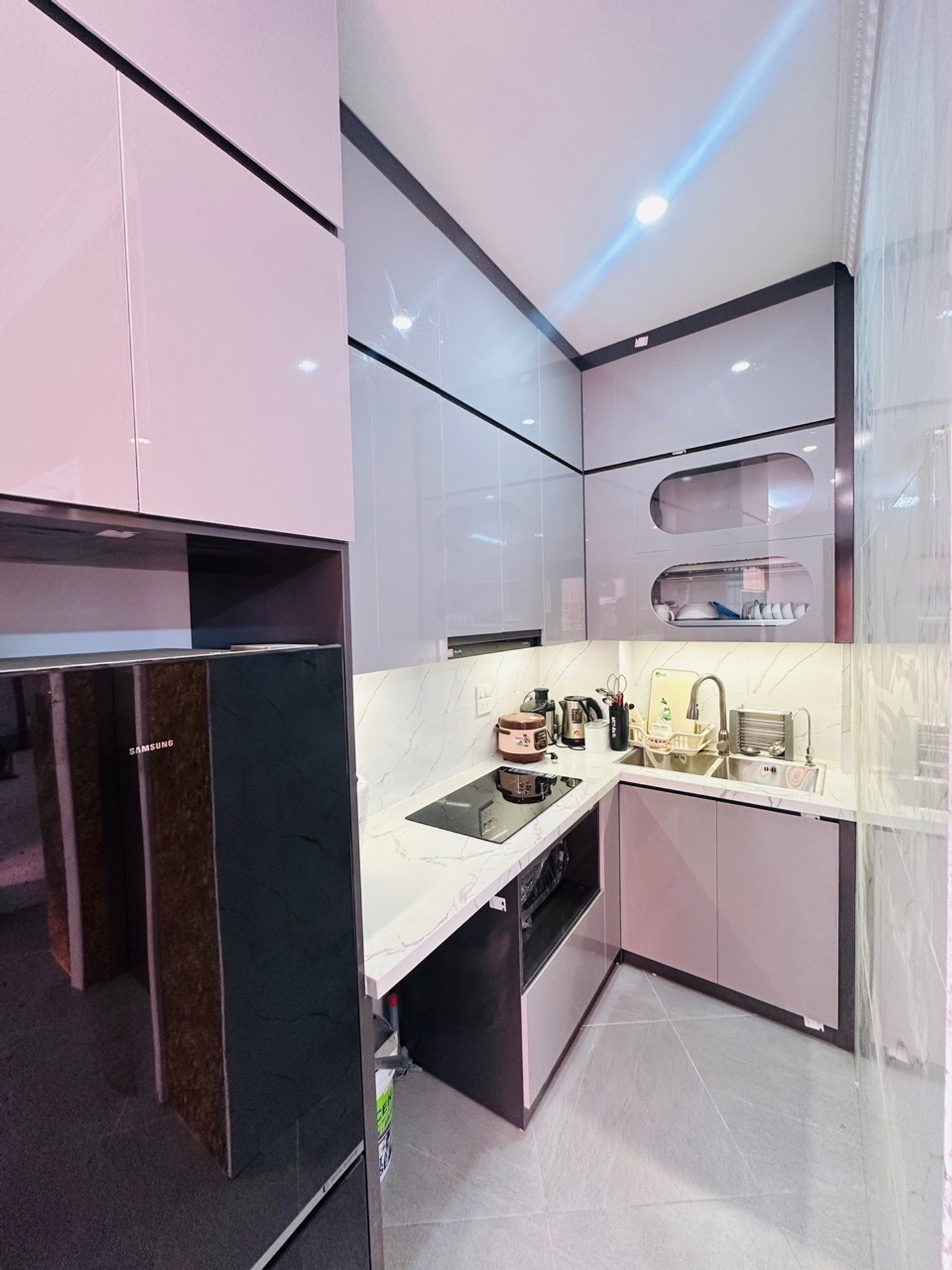 Bán nhà Phố Đại Đồng - diện tích 40m2 6 tầng - Thang máy - giá 10,9 tỷ