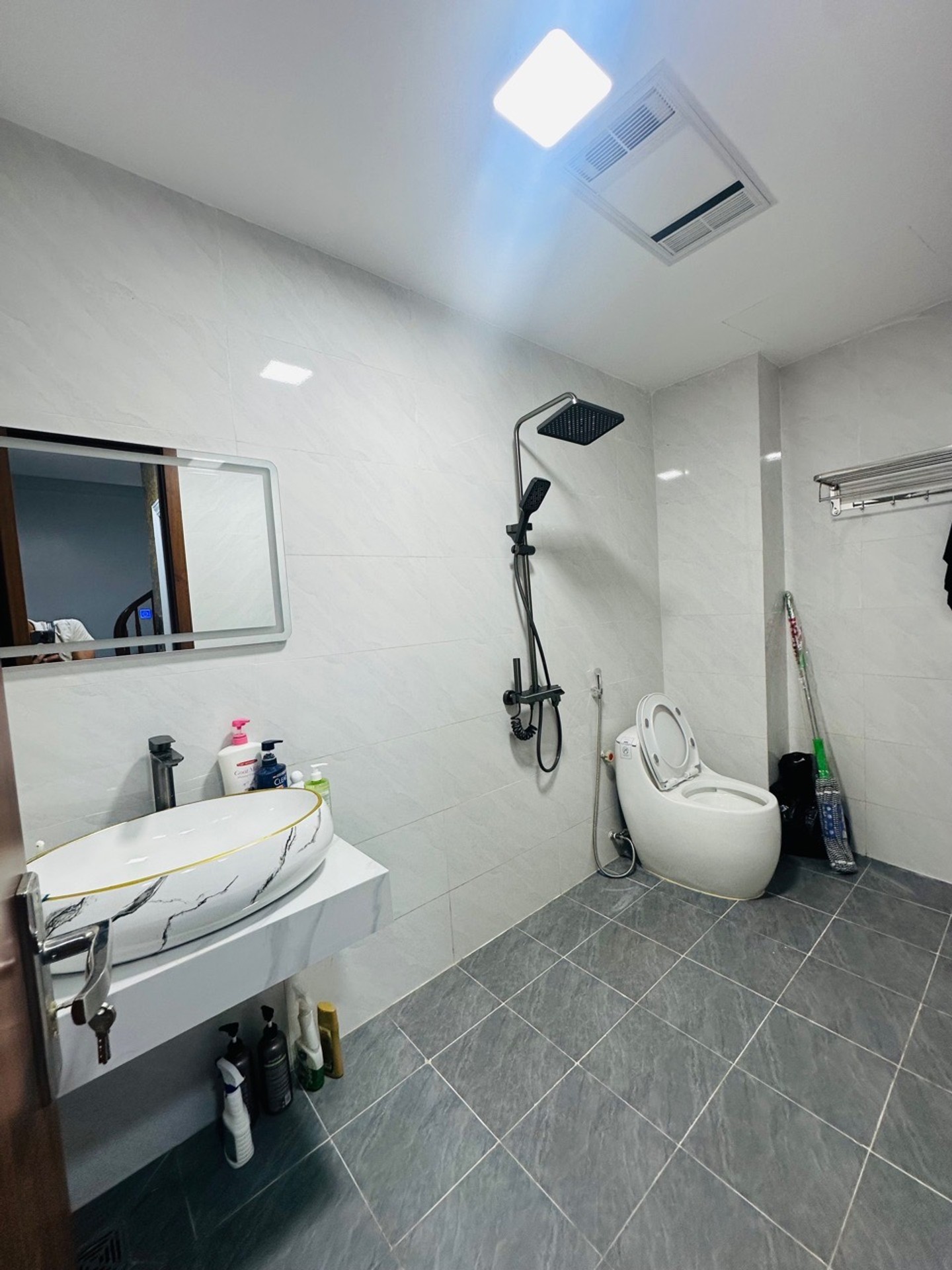 Bán nhà Phố Đại Đồng - diện tích 40m2 6 tầng - Thang máy - giá 10,9 tỷ
