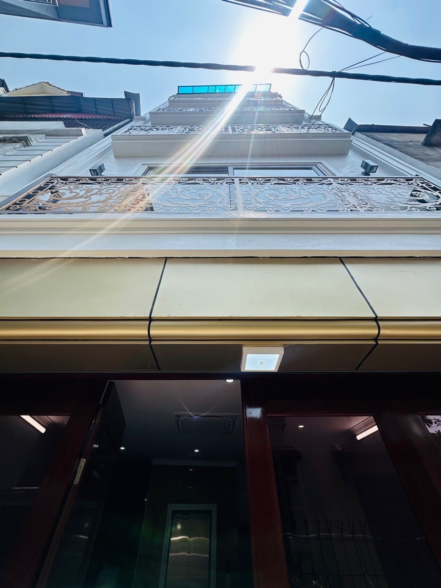 Bán nhà Phố Đại Đồng - diện tích 40m2 6 tầng - Thang máy - giá 10,9 tỷ