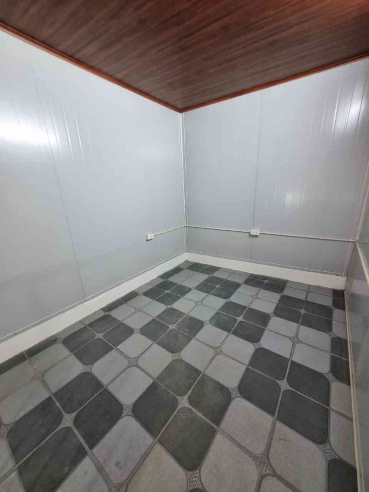 Bán nhà Đống Đa - diện tích 24m2 5 tầng - Sổ riêng, không quy hoạch - giá 5,15 tỷ