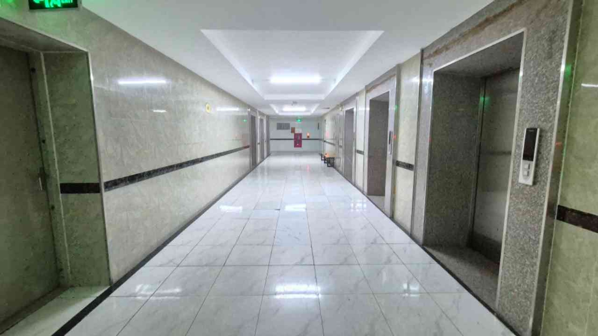 Bán nhà Linh Đàm - diện tích 40m2 40 tầng - Căn hộ chung cư đầy đủ nội thất - giá 2,8 tỷ