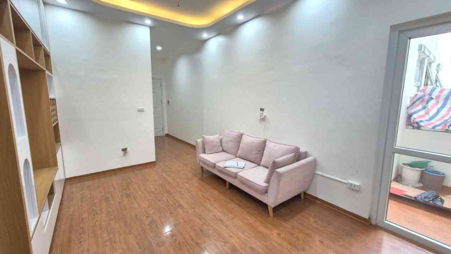 Bán nhà Linh Đàm - diện tích 40m2 40 tầng - Căn hộ chung cư đầy đủ nội thất - giá 2,8 tỷ