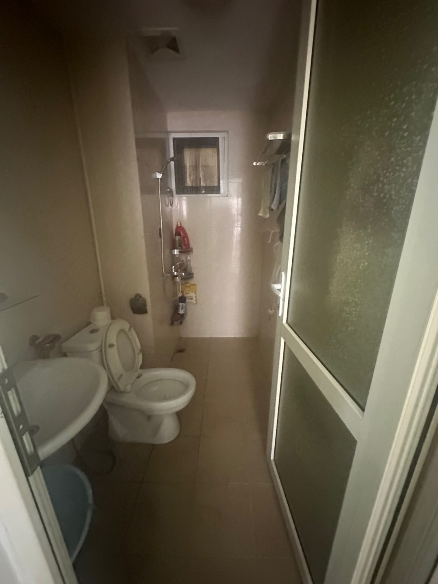Bán nhà Hoàng Cầu - diện tích 64m2 1 tầng - Căn hộ thoáng mát, thiết kế 2PN - giá 6,85 tỷ