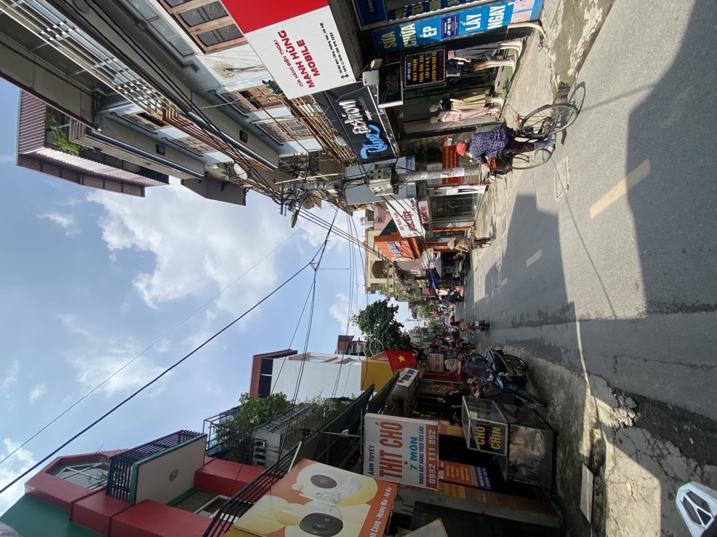 Bán nhà Định Công - diện tích 91.9m2 1 tầng - mặt phố - giá 38,5 tỷ