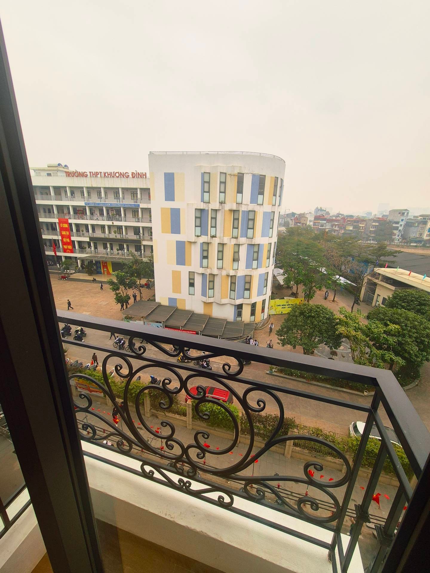 Bán nhà Khương Hạ - diện tích 65m2 9 tầng - Ô TÔ TRÁNH - giá 42 tỷ