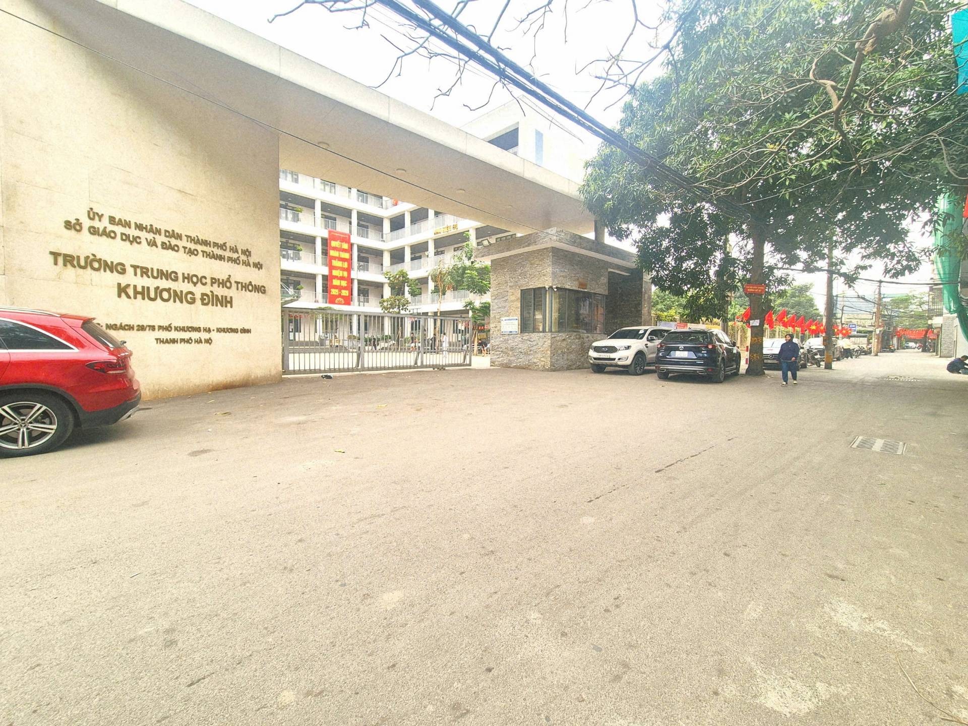 Bán nhà Khương Hạ - diện tích 65m2 9 tầng - Ô TÔ TRÁNH - giá 42 tỷ