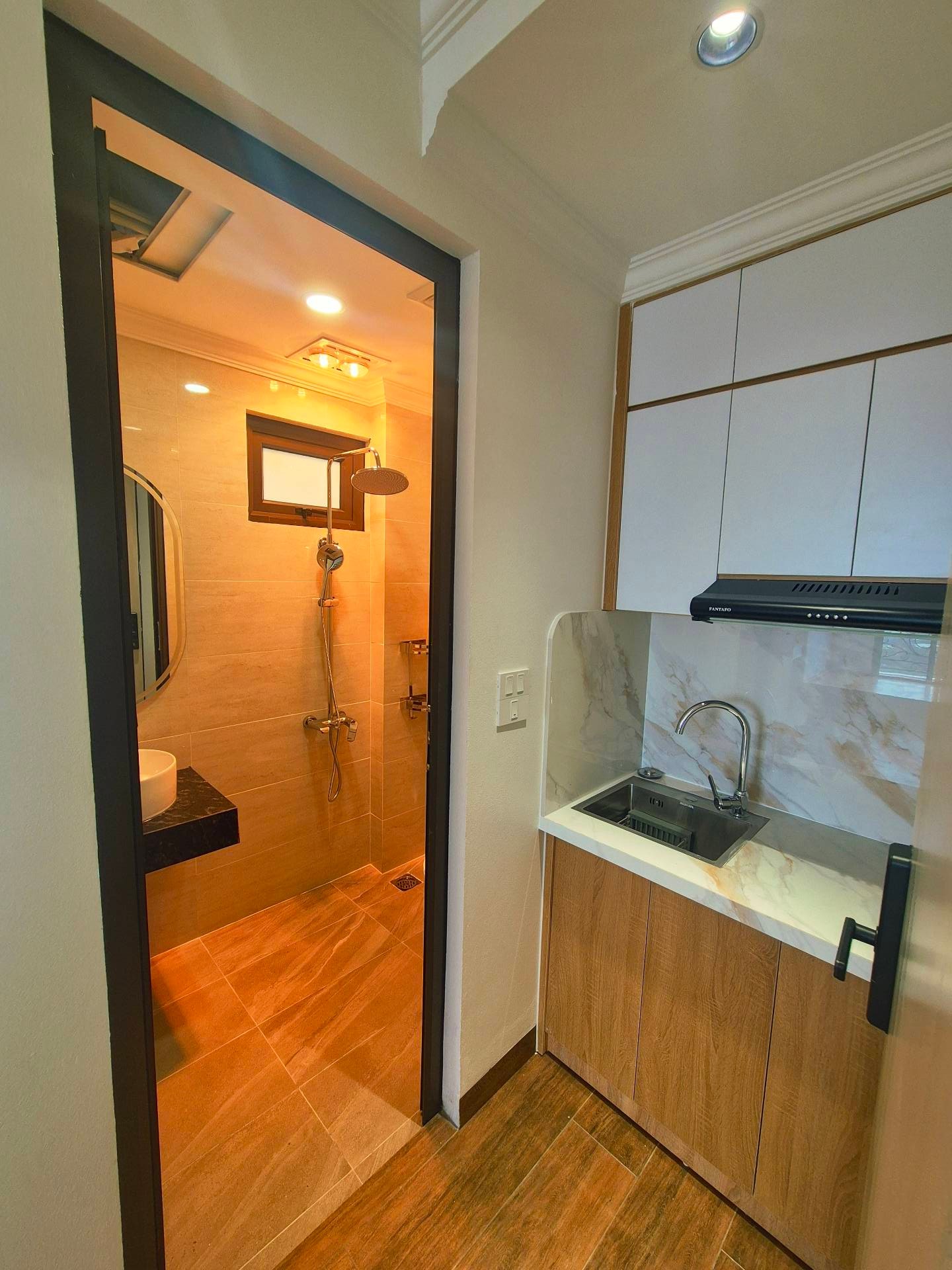 Bán nhà Khương Hạ - diện tích 65m2 9 tầng - Ô TÔ TRÁNH - giá 42 tỷ