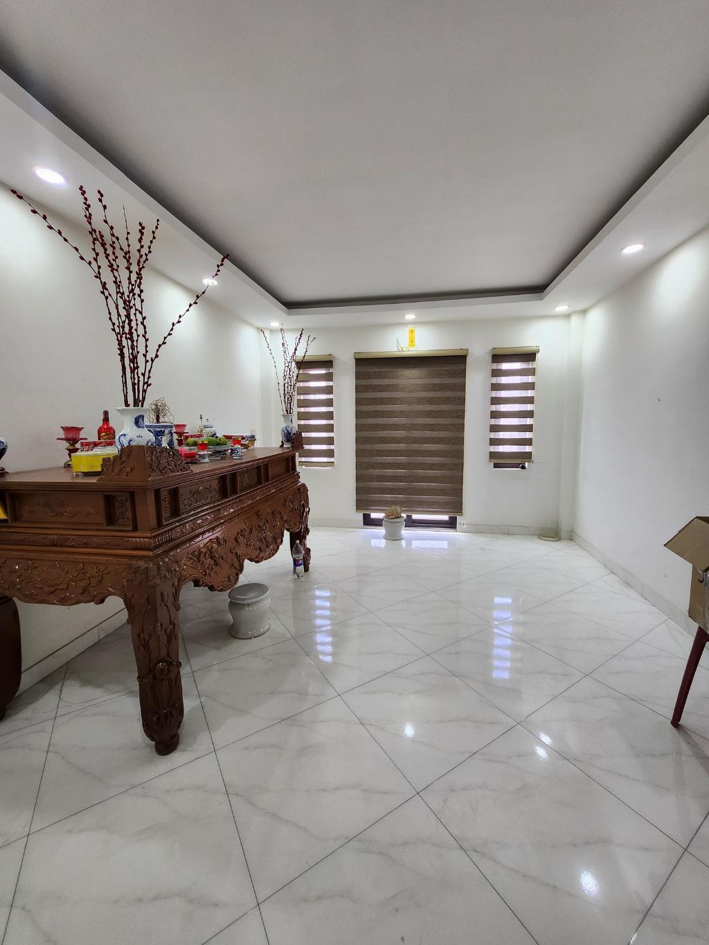 Bán nhà Giải Phóng - diện tích 58m2 6 tầng - Ô TÔ NHỎ VÀO NHÀ - giá 15,4 tỷ