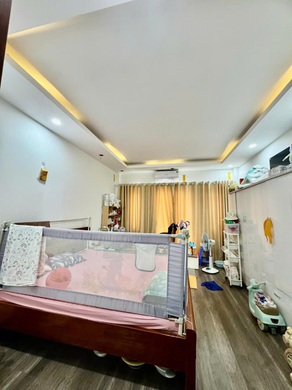Bán nhà Giải Phóng - diện tích 58m2 6 tầng - Ô TÔ NHỎ VÀO NHÀ - giá 15,4 tỷ