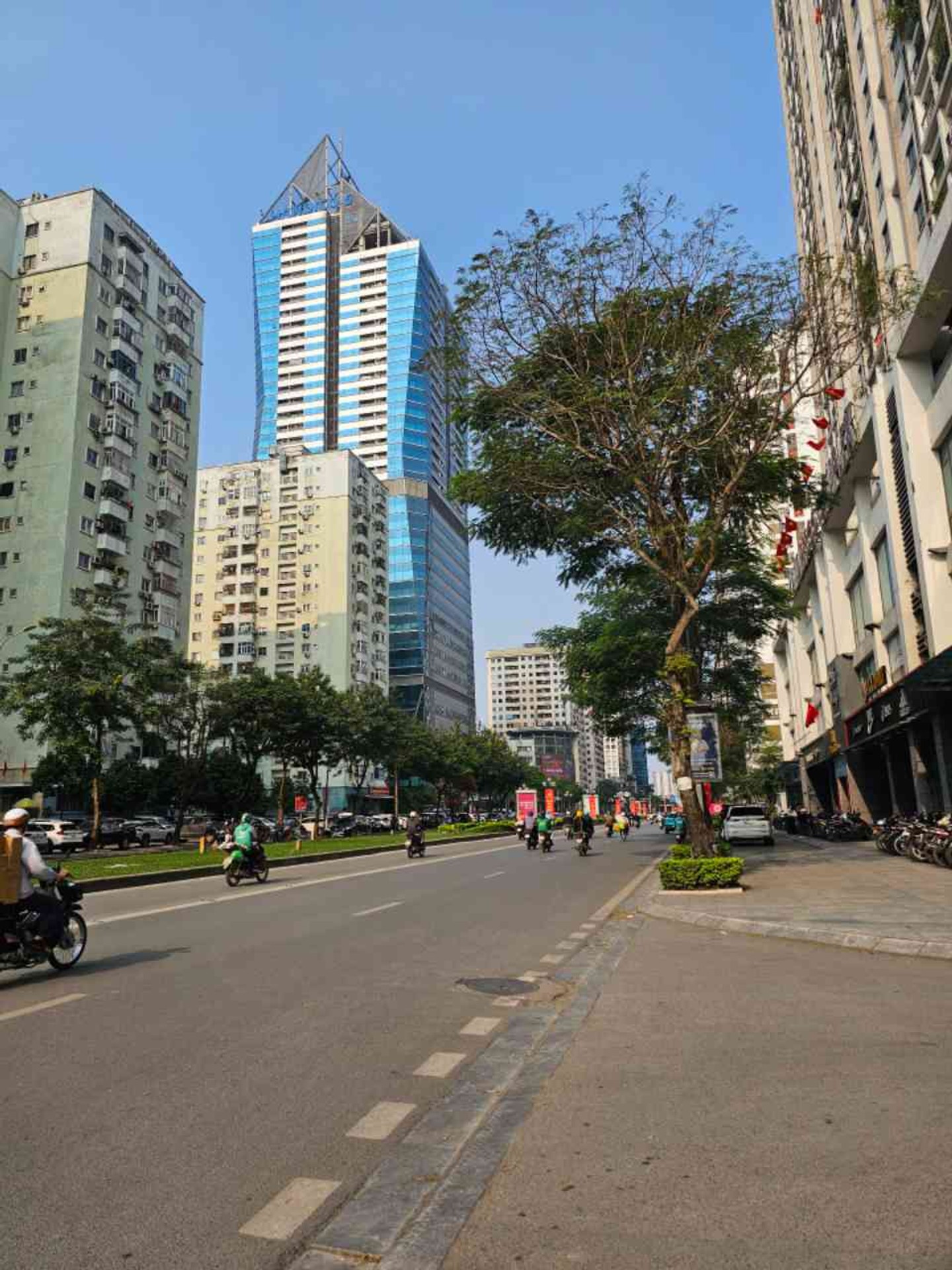 Bán nhà Thanh Xuân - diện tích 83m2 1 tầng - Lô góc - giá 10,5 tỷ