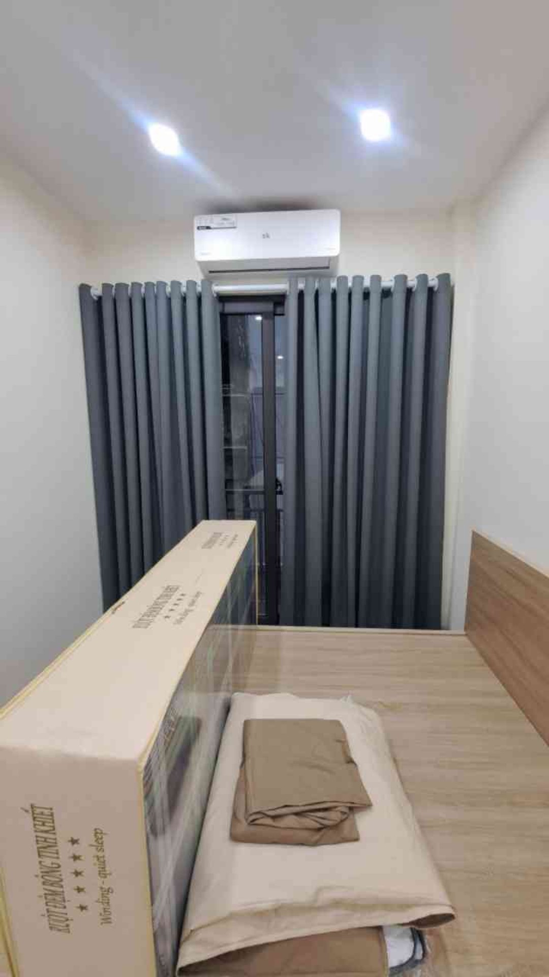 Bán nhà Trương Định - diện tích 45m2 5 tầng - Nhà 8 phòng cho thuê - giá 14,5 tỷ