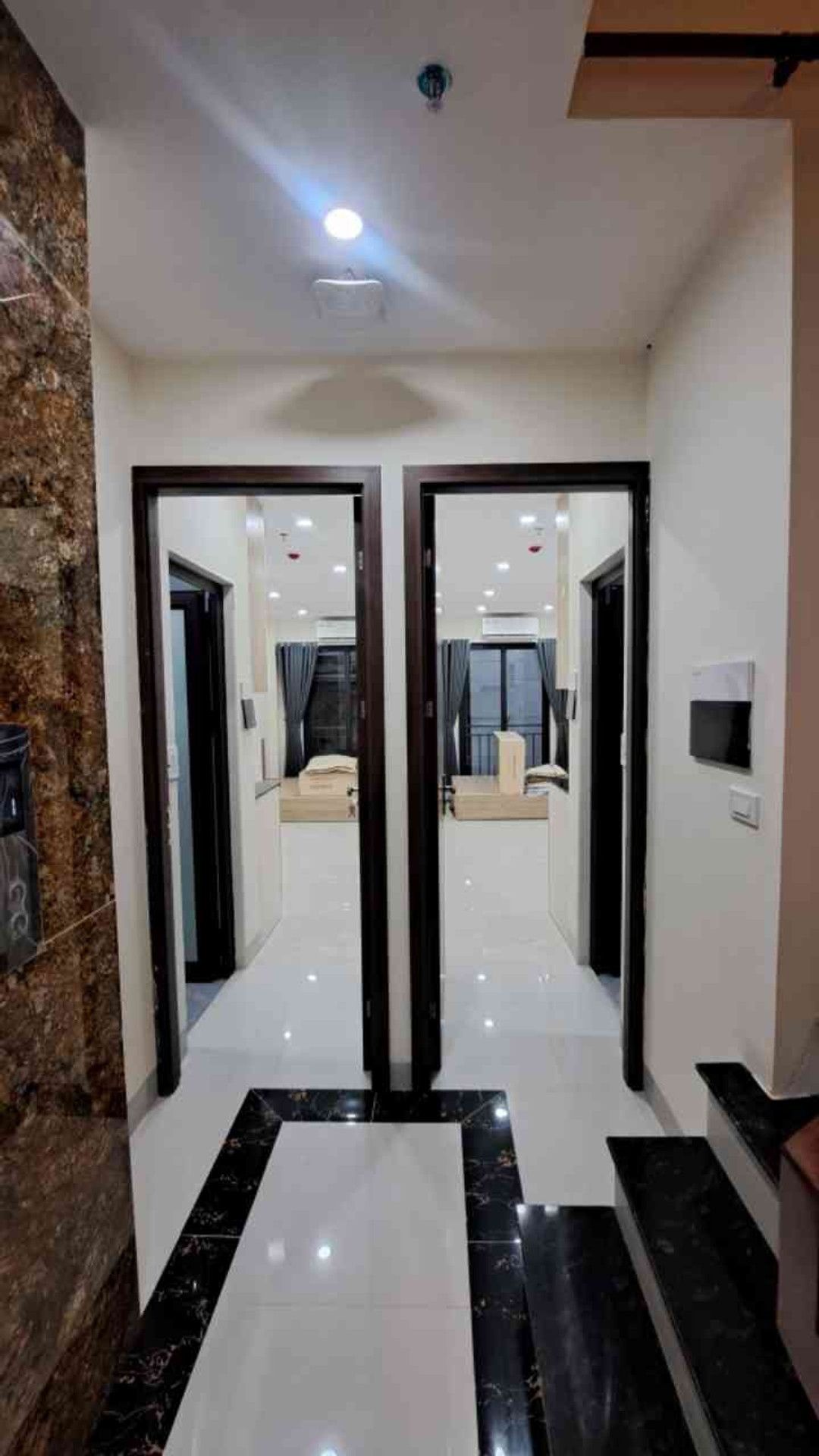 Bán nhà Trương Định - diện tích 45m2 5 tầng - Nhà 8 phòng cho thuê - giá 14,5 tỷ