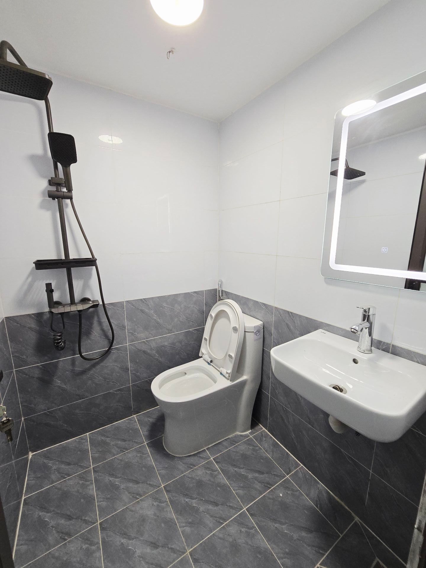 Bán nhà Tam Trinh - diện tích 26m2 4 tầng - Nhà đẹp hiếm có - giá 7,05 tỷ