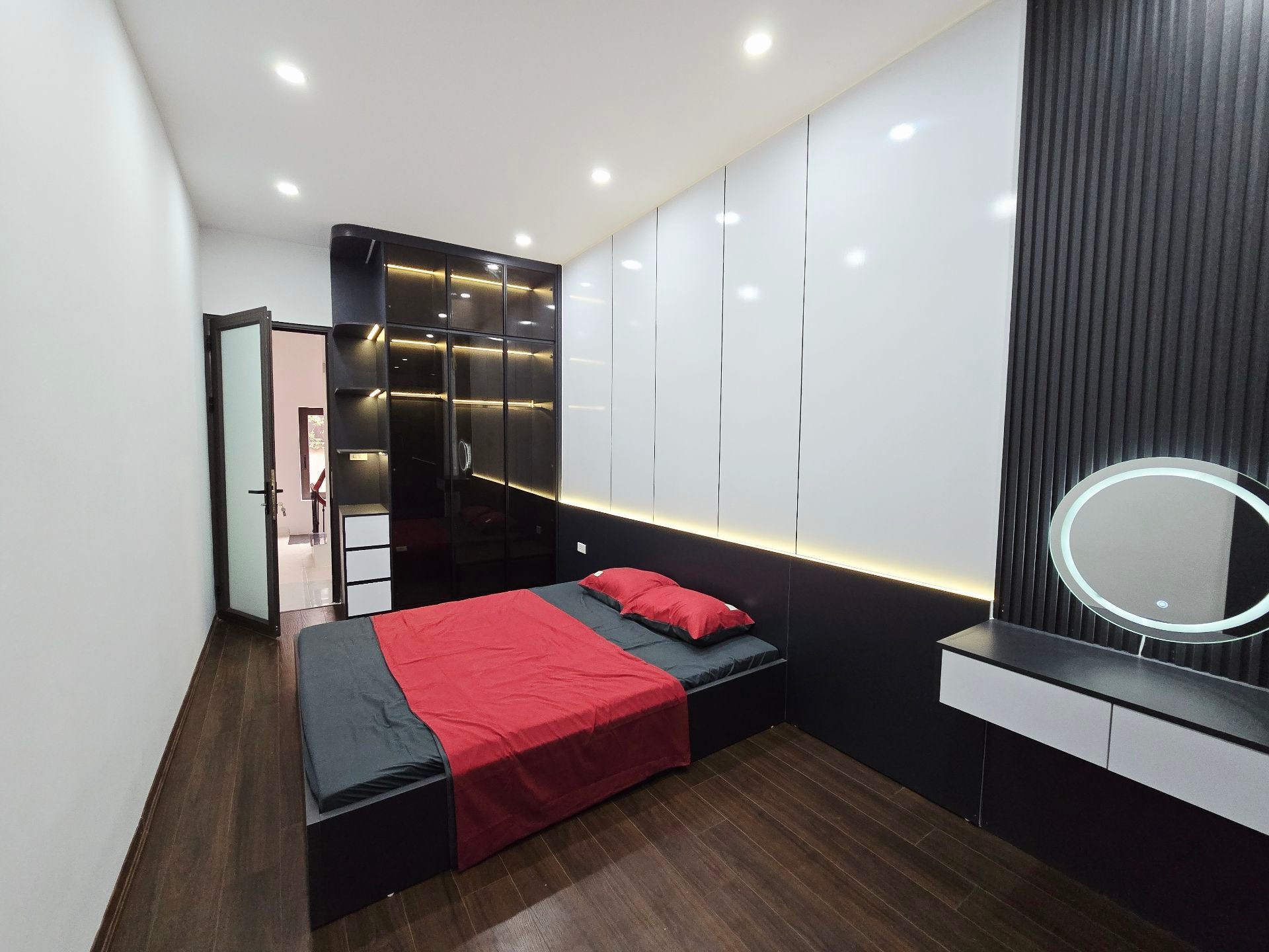 Bán nhà Tam Trinh - diện tích 26m2 4 tầng - Nhà đẹp hiếm có - giá 7,05 tỷ