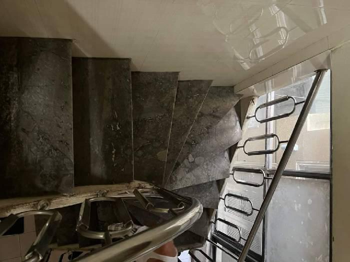 Bán nhà Trần Khát Chân - diện tích 33m2 3 tầng - mặt ngõ thông thoáng - giá 6,9 tỷ
