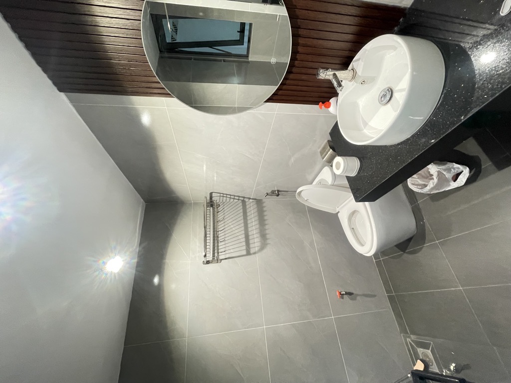 Bán nhà Minh Khai - diện tích 35m2 6 tầng - Ô tô đỗ cổng - giá 11 tỷ