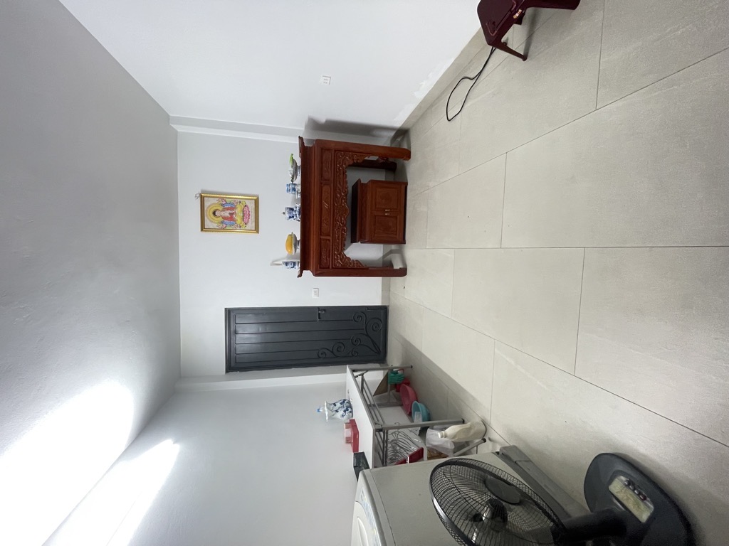 Bán nhà Minh Khai - diện tích 35m2 6 tầng - Ô tô đỗ cổng - giá 11 tỷ