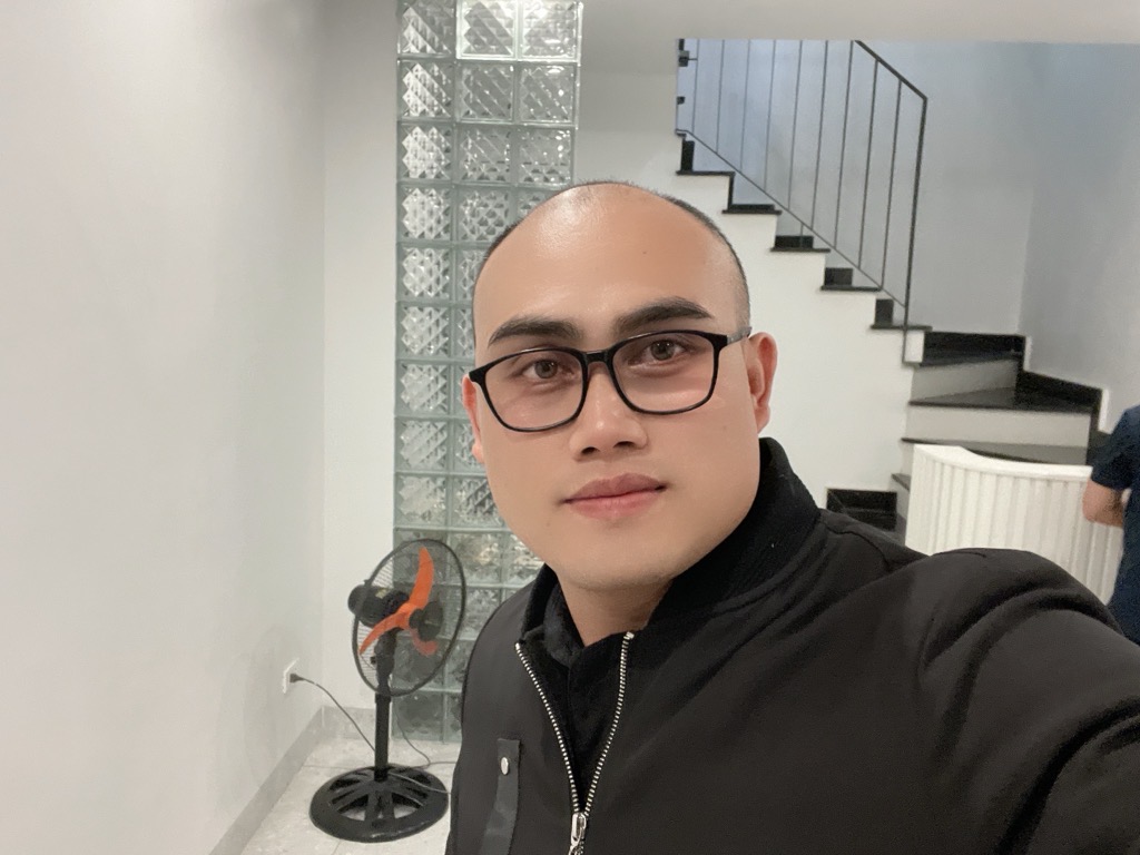 Bán nhà Minh Khai - diện tích 35m2 6 tầng - Ô tô đỗ cổng - giá 11 tỷ