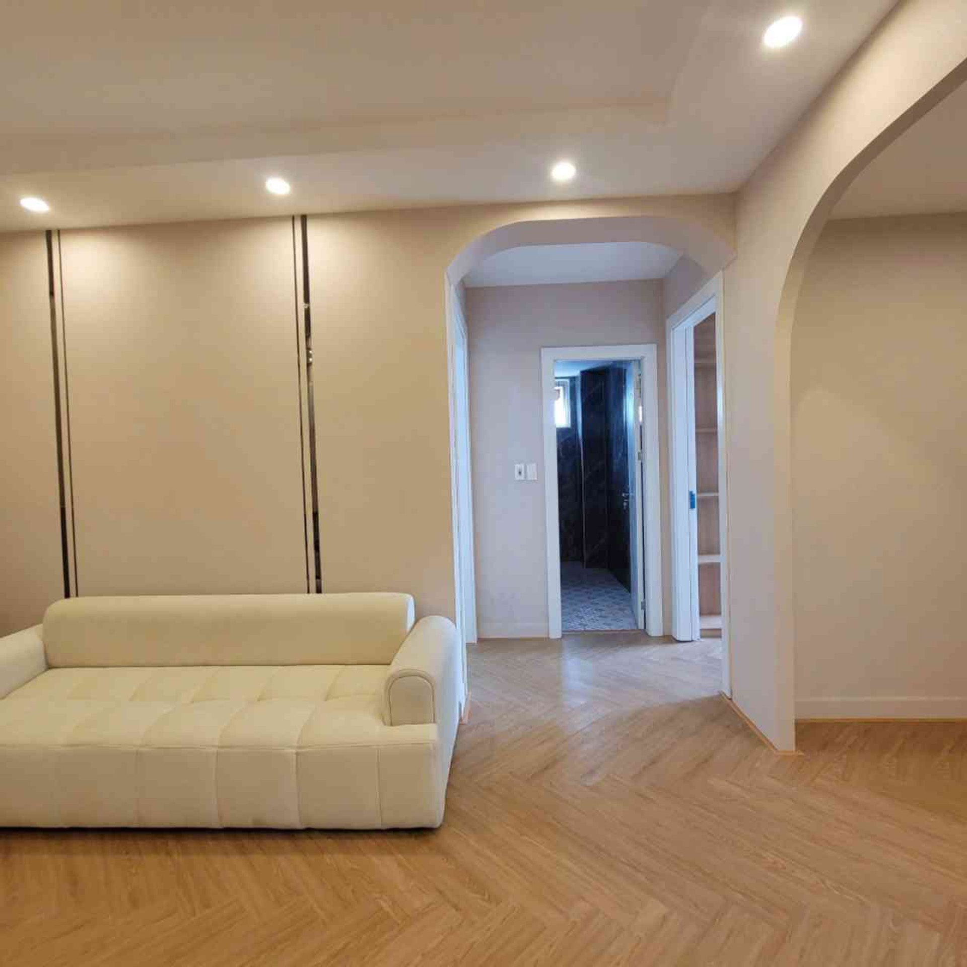Bán nhà ĐN1 - diện tích 71m2 6 tầng - Căn hộ chung cư mới đẹp - giá 4,85 tỷ