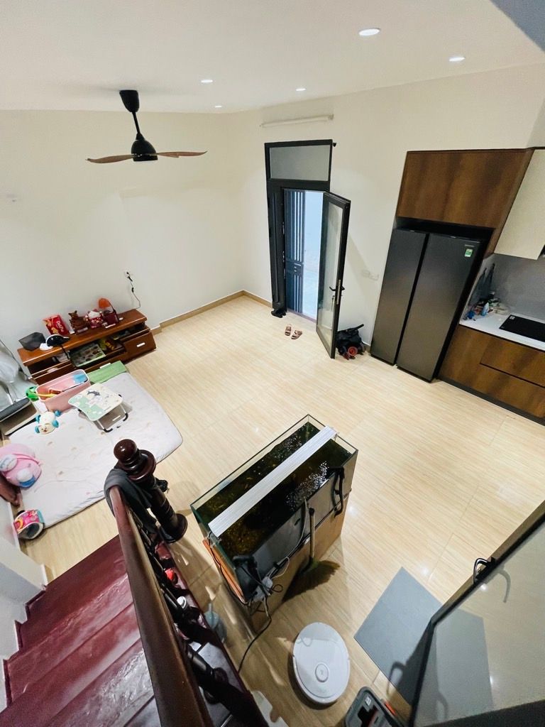 Bán nhà Định Công Hạ - diện tích 40m2 3 tầng - ô tô đỗ tránh - giá 3,5 tỷ