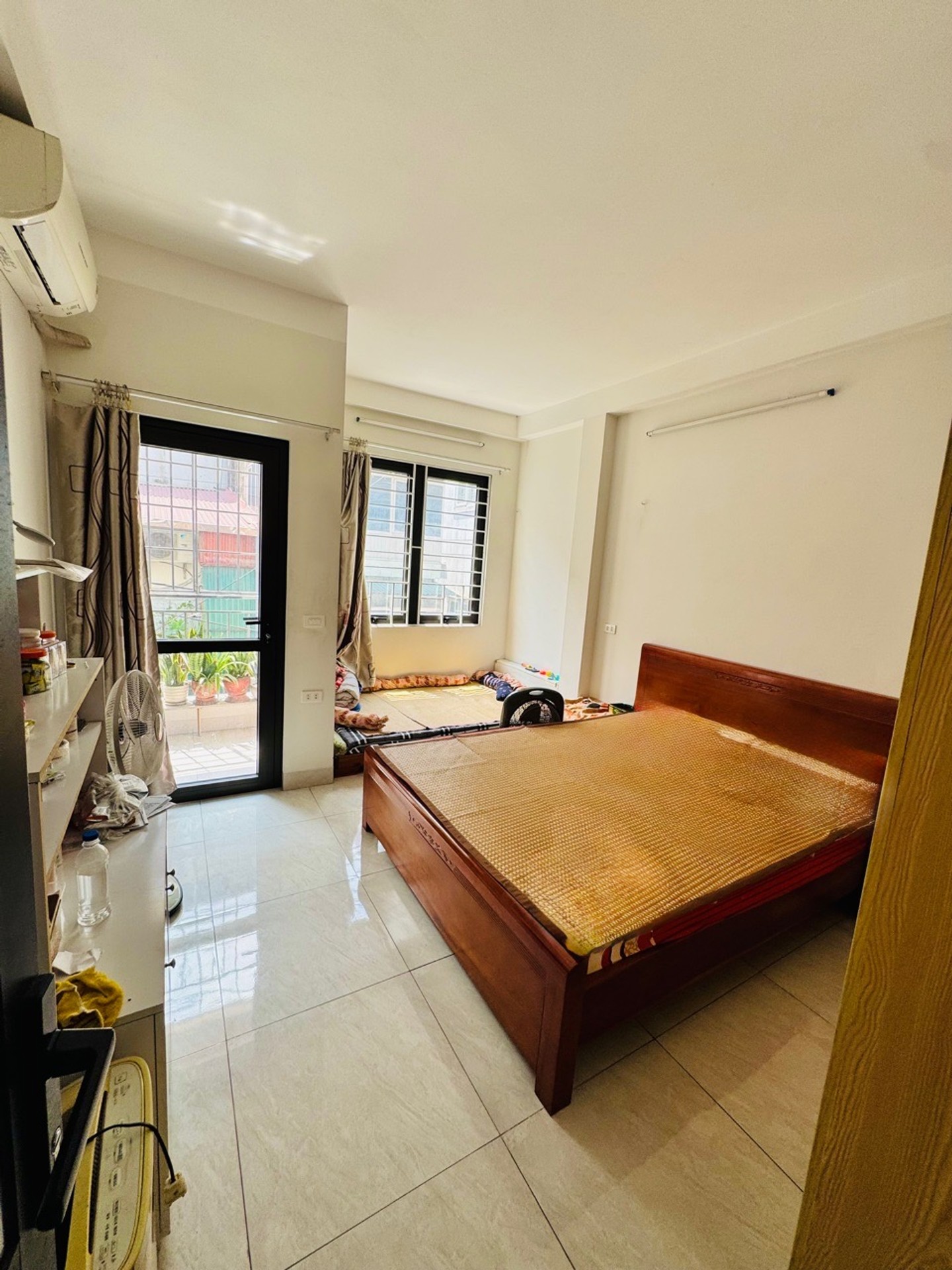 Bán nhà Khương Trung - diện tích 23m2 6 tầng - Mặt phố ô tô tránh, kinh doanh đa ngành - giá 18 tỷ