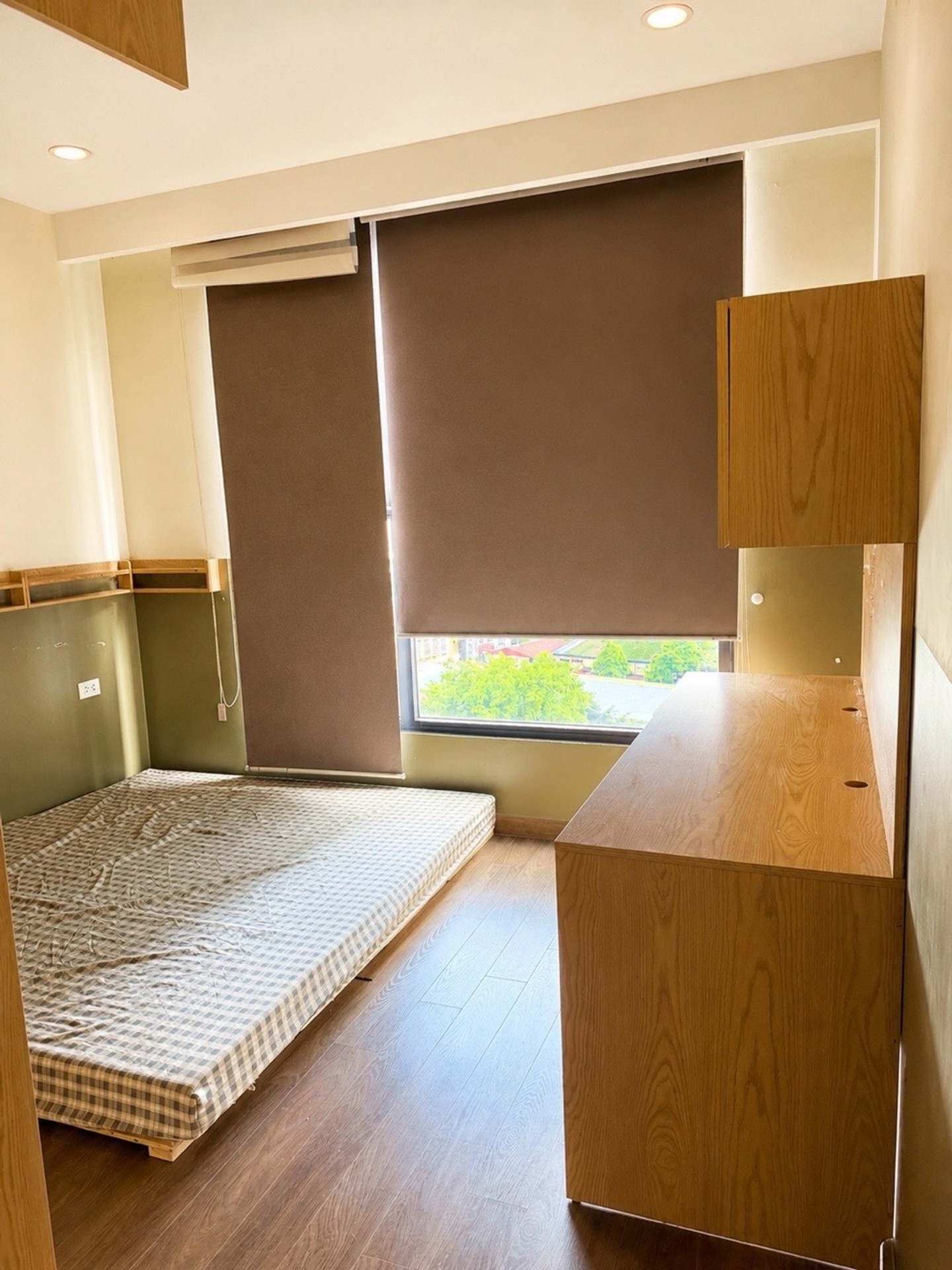 Bán nhà Minh Khai - diện tích 96m2 6 tầng - Lô góc cực giá trị - giá 12,4 tỷ