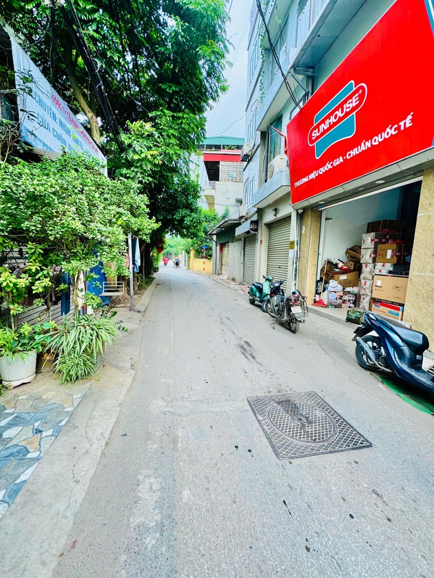 Bán nhà Nam Dư - diện tích 103m2 2 tầng - Mặt ngõ ô tô vào nhà - giá 23,5 tỷ