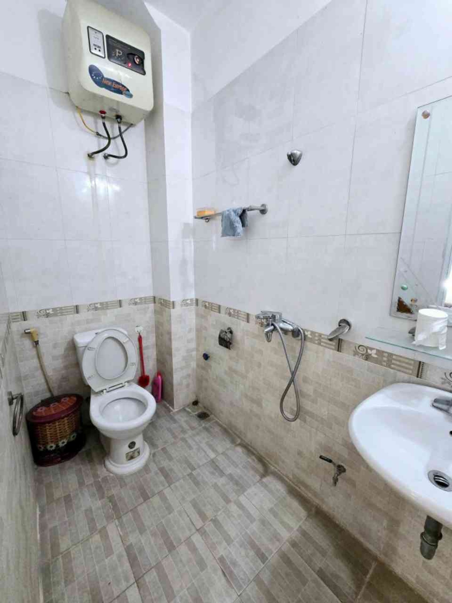 Bán nhà Vĩnh Hưng - diện tích 45m2 4 tầng - LÔ GÓC 3 MẶT THOÁNG - giá 8,5 tỷ