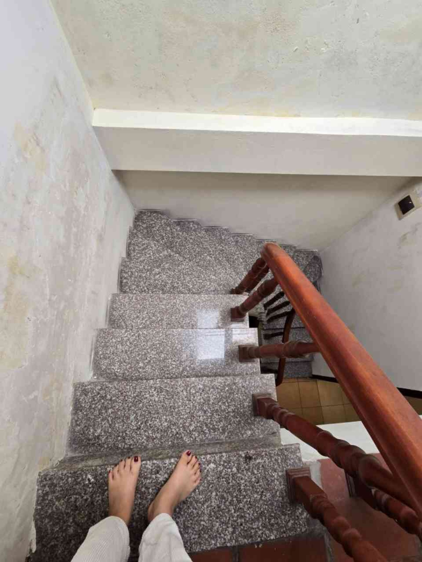 Bán nhà Vĩnh Hưng - diện tích 45m2 4 tầng - LÔ GÓC 3 MẶT THOÁNG - giá 8,5 tỷ