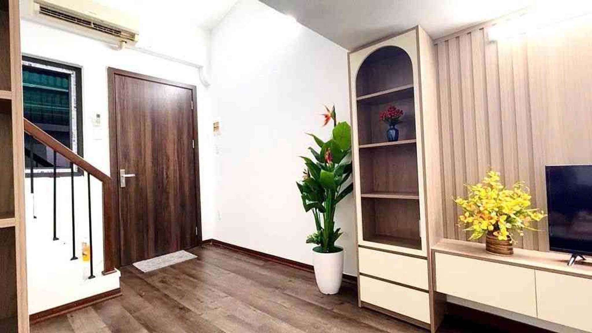 Bán nhà Lê Gia Định - diện tích 19m2 2 tầng - Lô góc - giá 3,45 tỷ