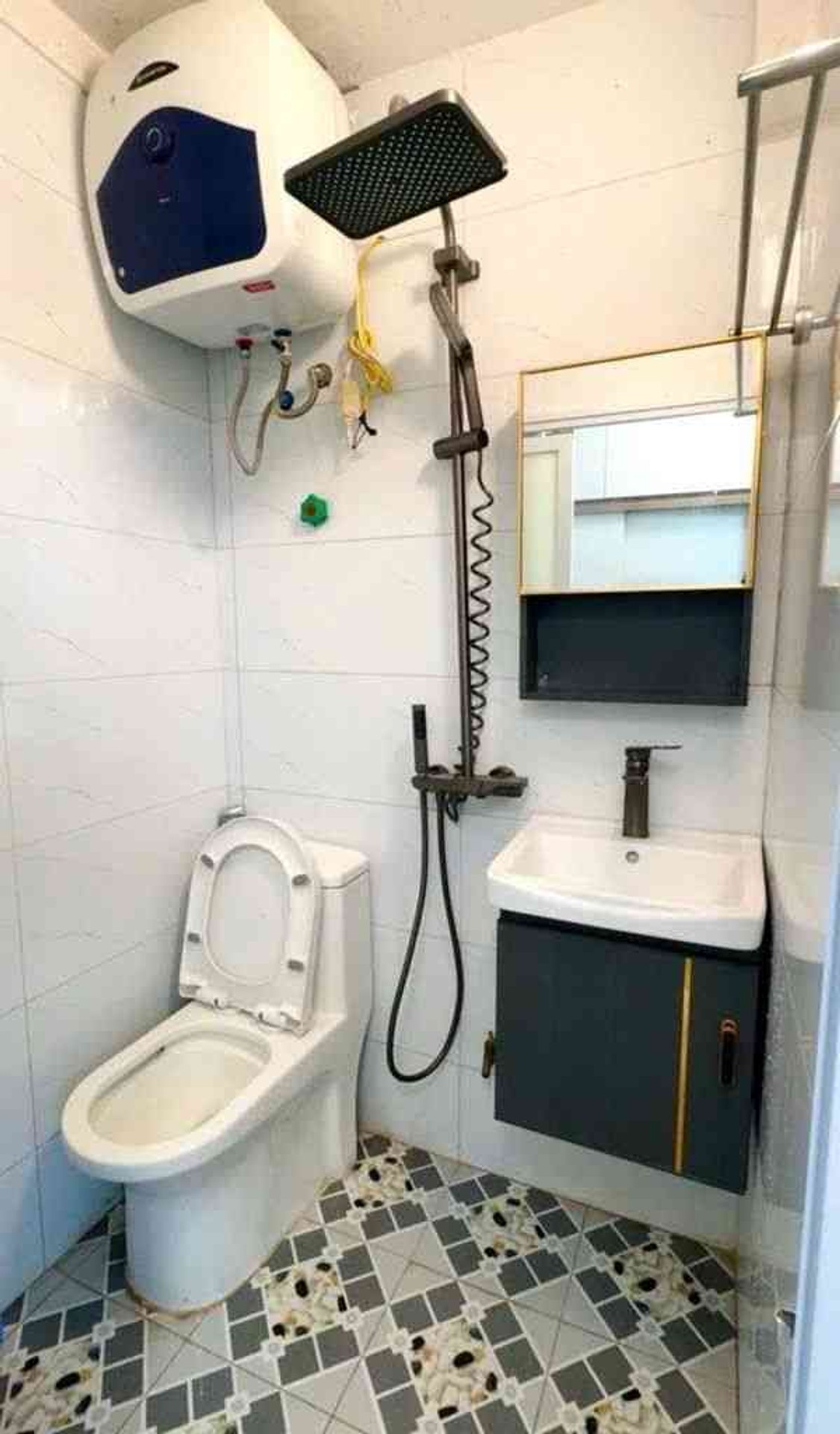 Bán nhà Lê Gia Định - diện tích 19m2 2 tầng - Lô góc - giá 3,45 tỷ