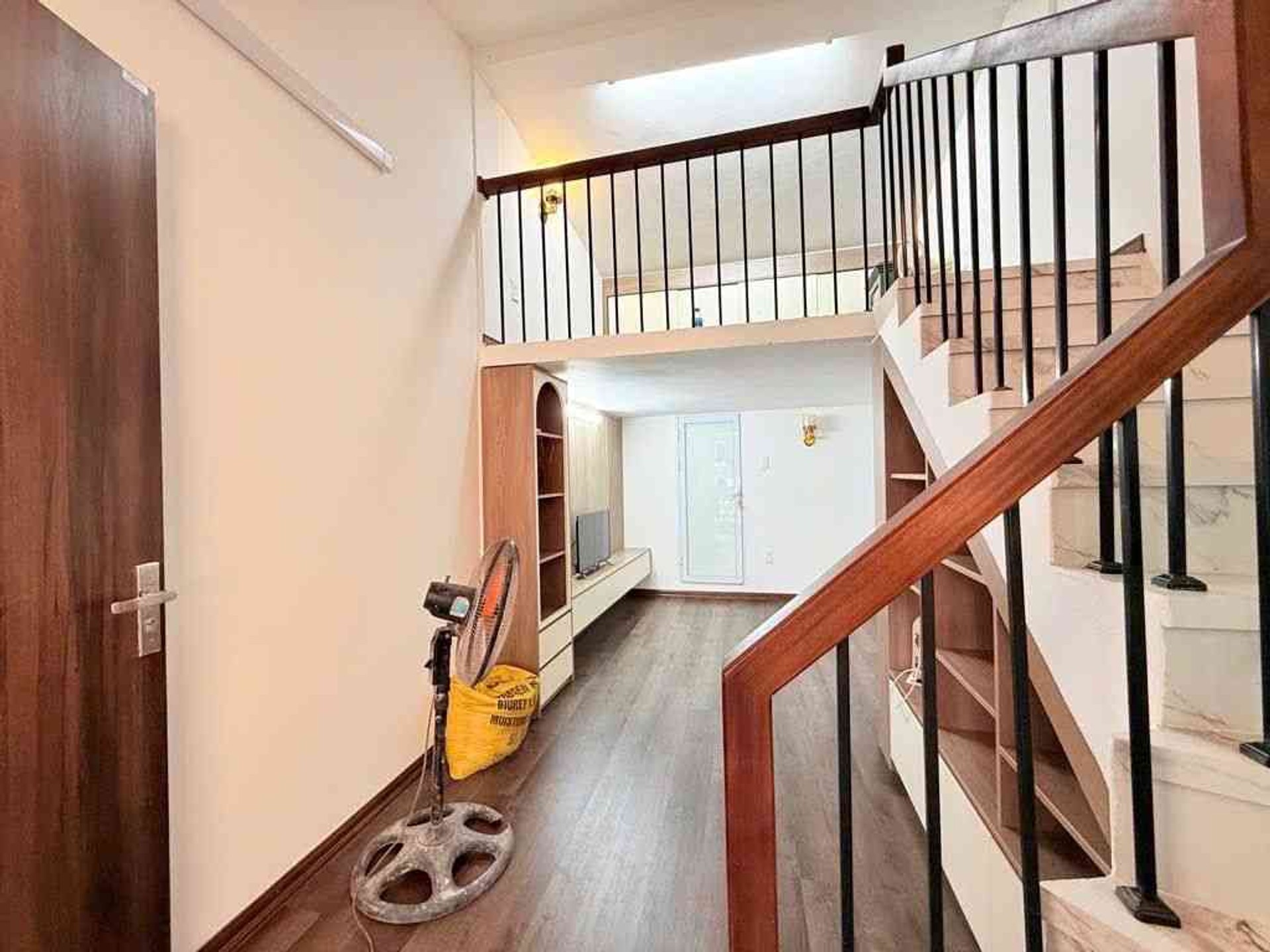 Bán nhà Lê Gia Định - diện tích 19m2 2 tầng - Lô góc - giá 3,45 tỷ