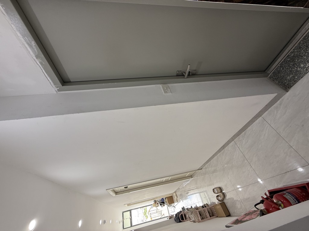 Bán nhà Trần Đại Nghĩa - diện tích 110m2 8 tầng - Ô TÔ CỨU HOẢ ĐỖ CỬA - giá 38 tỷ