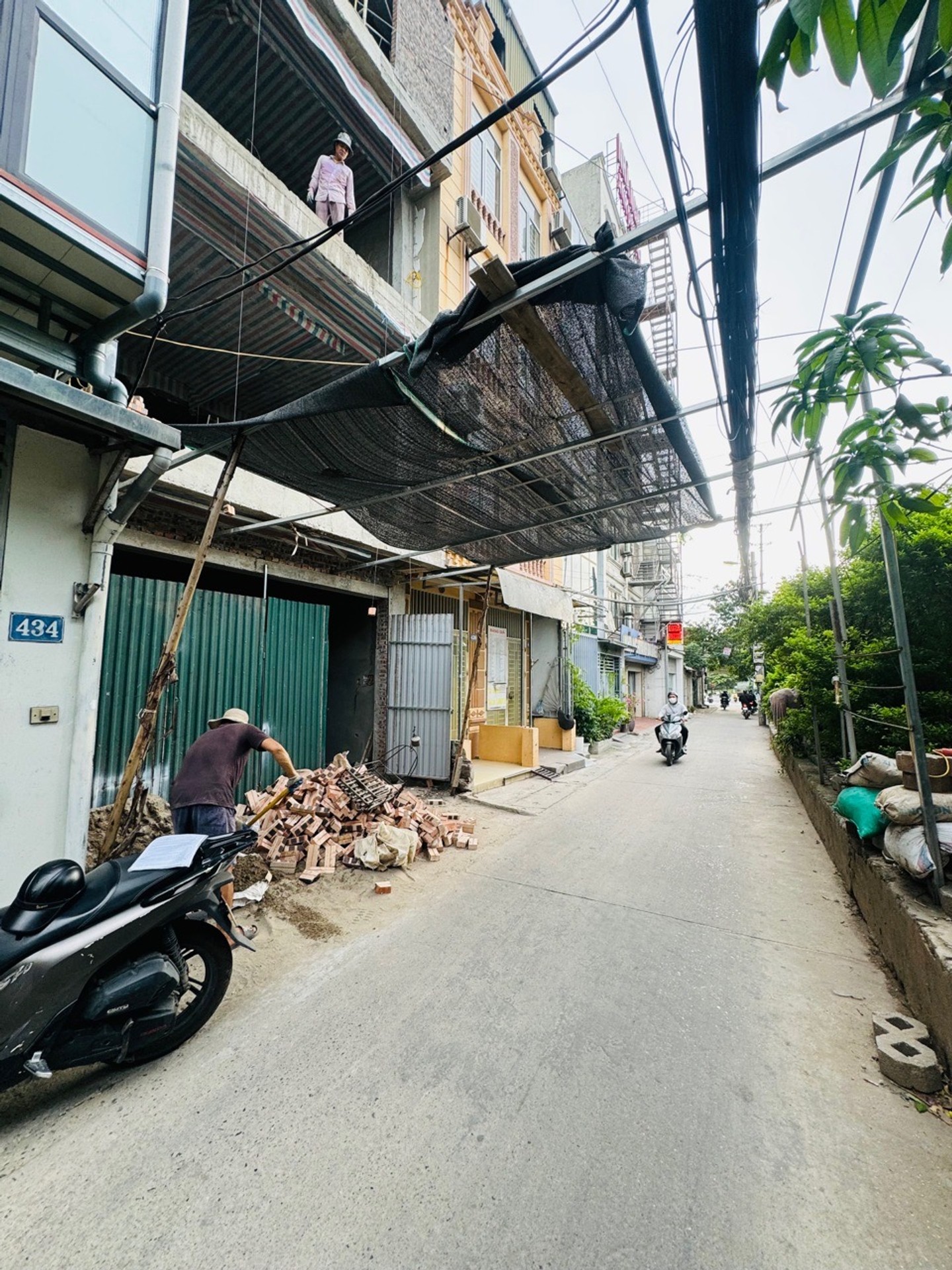 Bán nhà Nguyễn Khoái - diện tích 68m2 6 tầng - Nhà mặt phố xây mới, thang máy - giá 21,5 tỷ