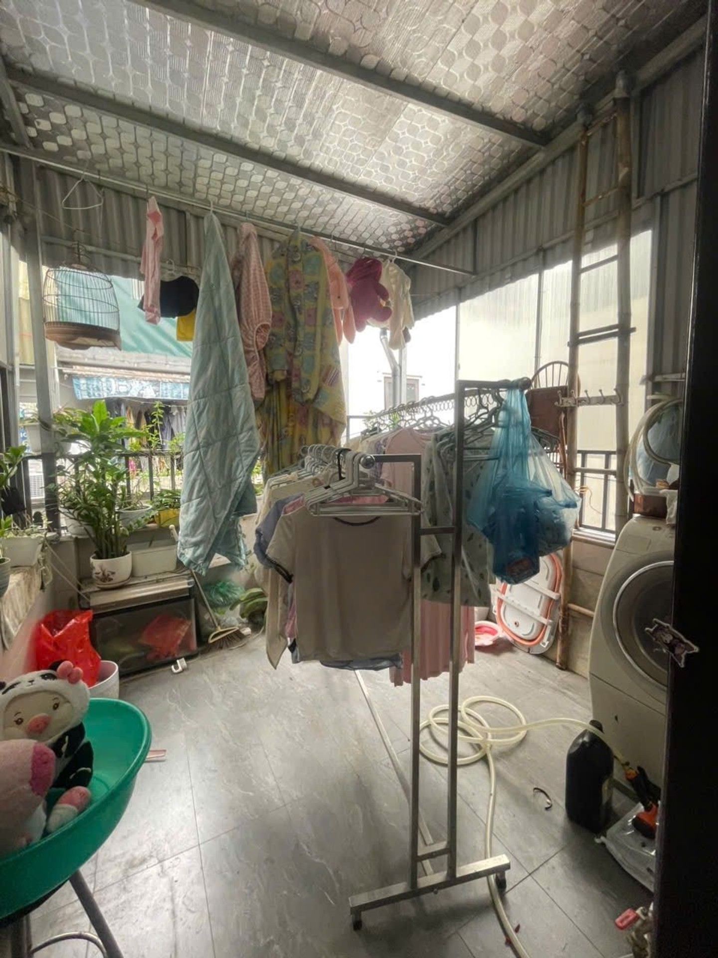 Bán nhà Hai Bà Trưng - diện tích 41m2 3 tầng - Nhà gần phố, ngõ nông thoáng - giá 9,5 tỷ