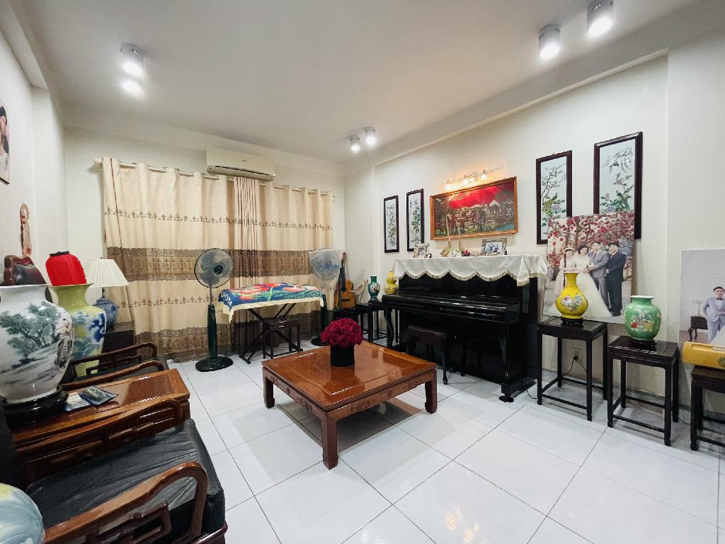 Bán nhà Thanh Nhàn - diện tích 55m2 5 tầng - ô tô đỗ cửa - giá 25 tỷ