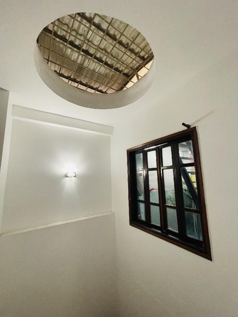 Bán nhà Thanh Nhàn - diện tích 55m2 5 tầng - ô tô đỗ cửa - giá 25 tỷ