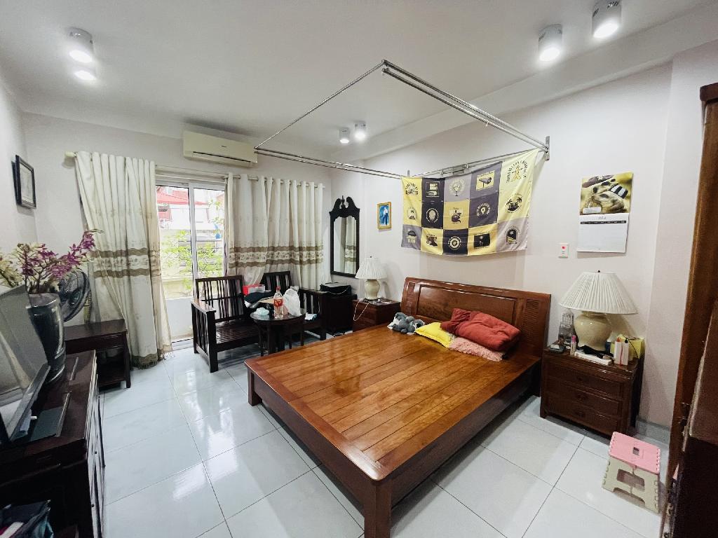 Bán nhà Thanh Nhàn - diện tích 55m2 5 tầng - ô tô đỗ cửa - giá 25 tỷ