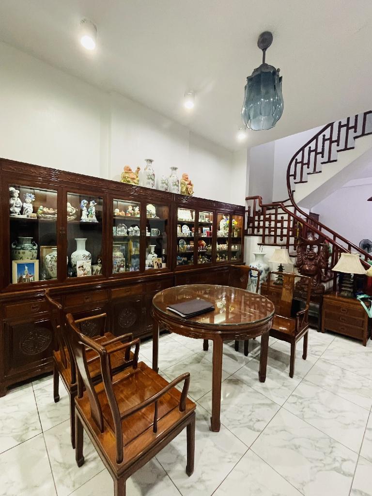 Bán nhà Thanh Nhàn - diện tích 55m2 5 tầng - ô tô đỗ cửa - giá 25 tỷ