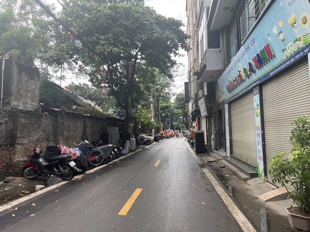 Bán nhà Giáp Nhị - diện tích 86m2 2 tầng - ô tô tránh - giá 27,5 tỷ